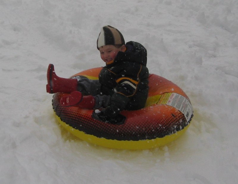 Brendan_Sledding01